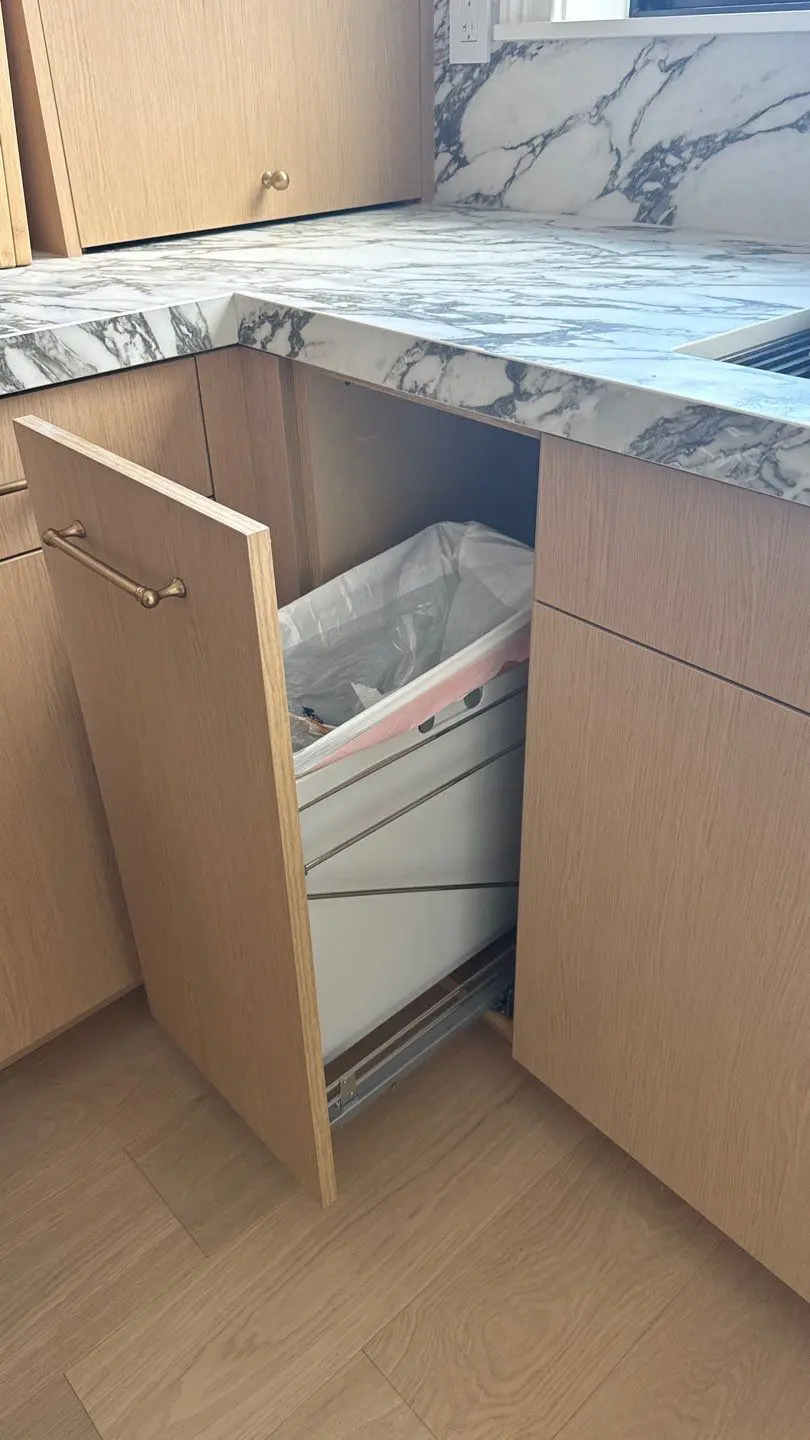 italiancustomcabinets projects kitchen Redmond-19