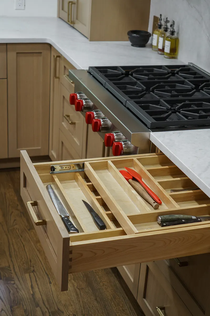 italiancustomcabinets-Projects-Kitchen-Bellevue-06