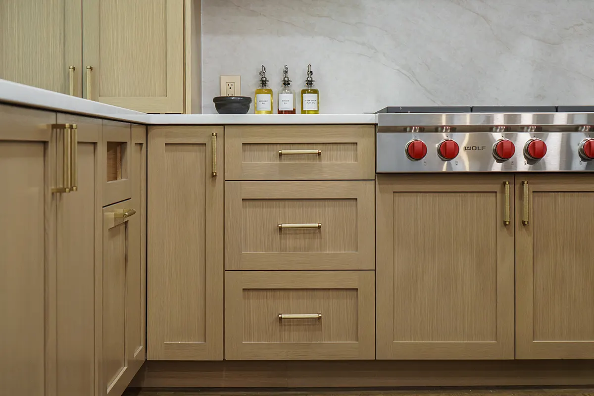 italiancustomcabinets-Projects-Kitchen-Bellevue-15
