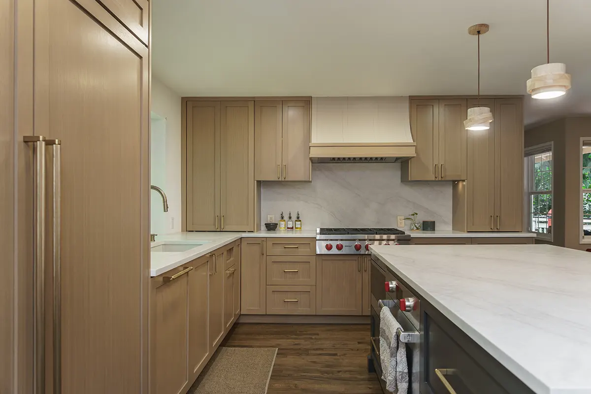 italiancustomcabinets-Projects-Kitchen-Bellevue-16
