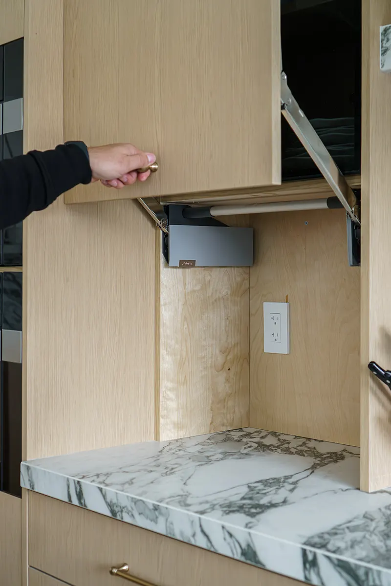 italiancustomcabinets-Projects-Kitchen-signature-Line-sammamish-24